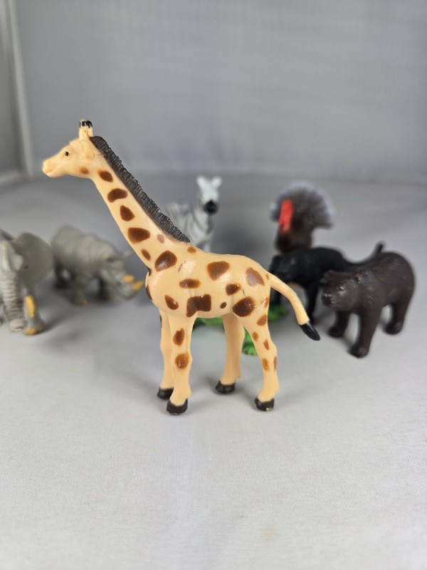 LOT 8 Miniature Animal Figurines Realistic Toys Collectible Wildlife Replica gallery