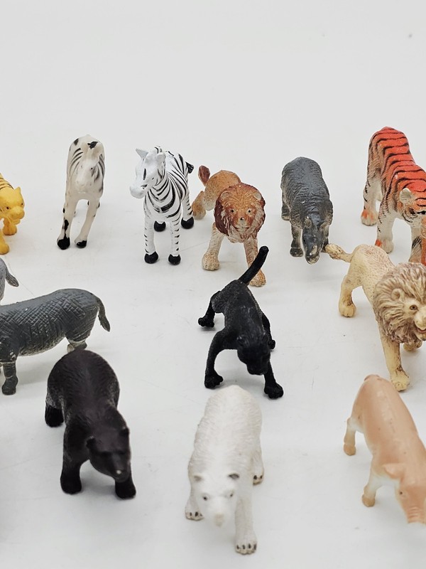 Large Lot of 36 Small 2" Jungle Wild Farm Animals Plastic Toy Figures Pretend gallery