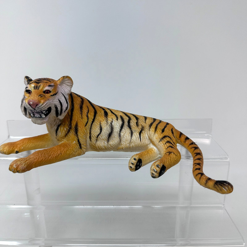 AAA Tiger Figure Lying Down Striped Large Cat Wildlife Zoo Animal Figurine 7.5″