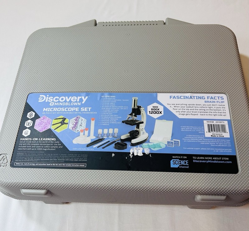 Discovery #Mindblown Microscope Set 48-Piece with Durable Metal Framework Case gallery