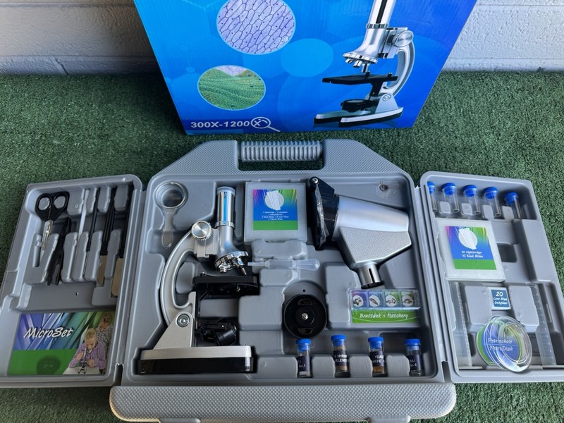 telmu microscope 300x-600x-1200x Magnification 70pcs + Accessories Set