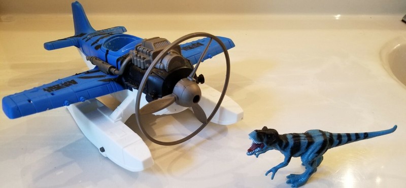 Animal Planet Seaplane & Blue Rex Dinosaur Extreme T-Rex Adventure Set – 2 Pcs