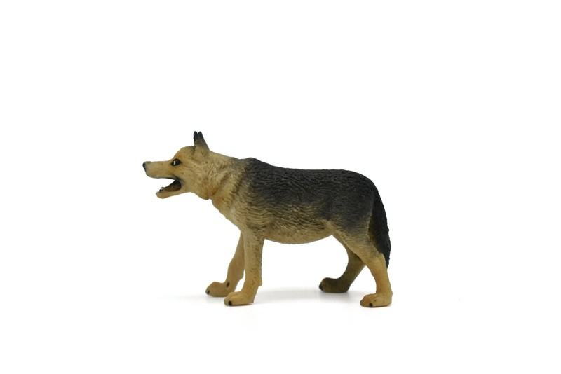 Wolf, Realistic Toy Plastic Replica, Model Hand Painted 3″ CWG189 BB44