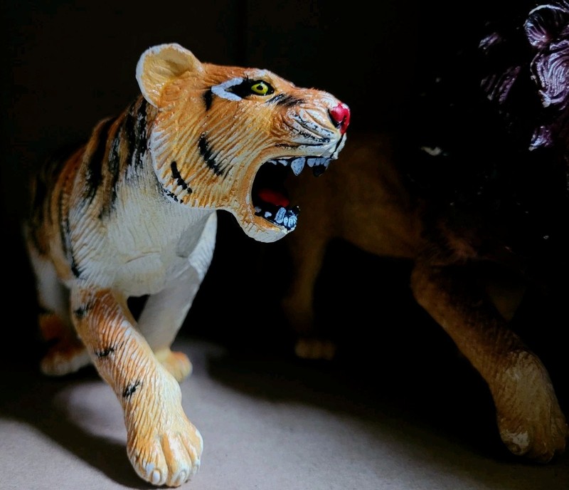 Lot 3 Vtg Toys Lion Elephant Tiger Hard PVC Plastic Animals Figurines LARGE TOY gallery
