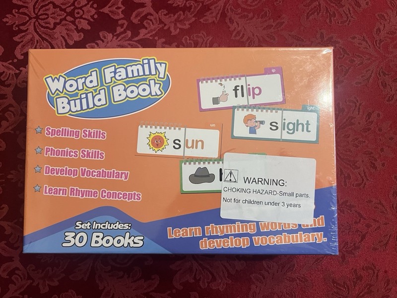 Word Family Build Book Set of 30 Phonics Learning Books Rhyming Vocabulary NEW