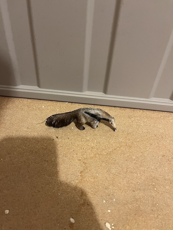 Retired Schleich Giant Anteater Wildlife Animal Figure Toy
