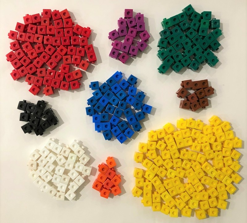 LINKING BLOCKS, SNAP CUBES, Math Manipulatives (Approx. 315 cubes, 9 colors)