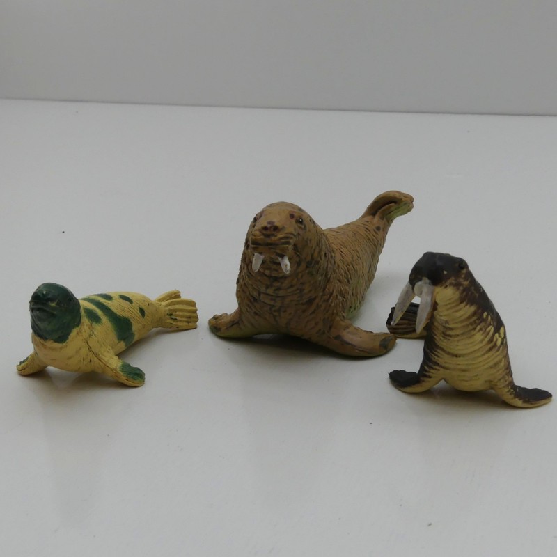 Lot Of 16 Mixed Sea Creatures Animals Figure Orca Dolphin Turtles Crab Penguin gallery