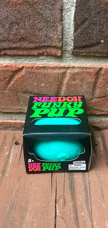 BRAND NEW-Needoh Teal Funky Pup-FACTORY SEALED