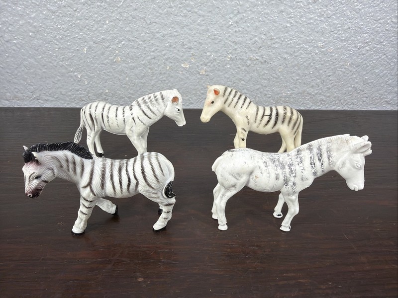 Lot Of 4 Vintage Animal Figures Zebra Assorted Brands Wildlife Toys