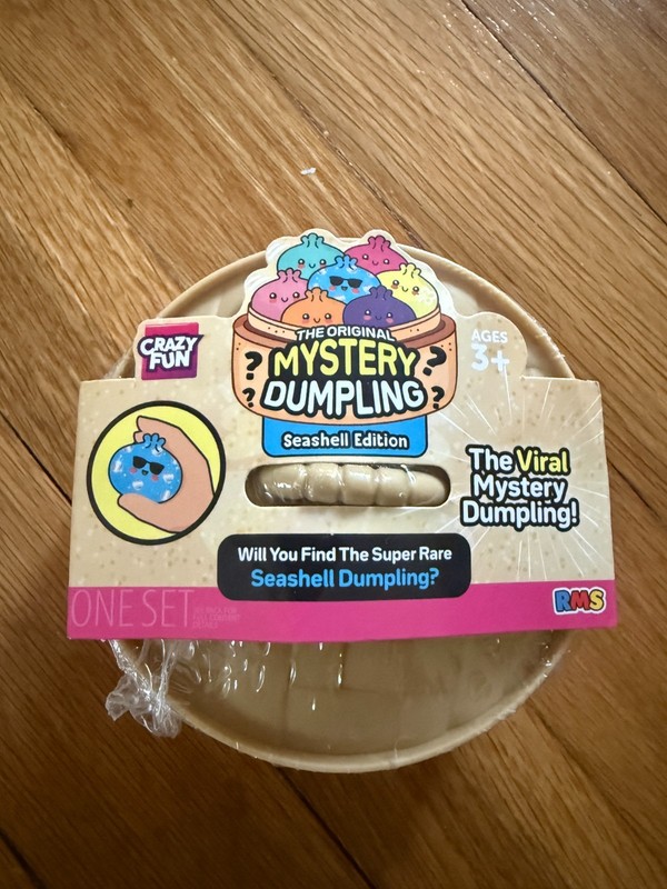 LOT OF 3 – Crazy Fun Viral Squishy Bun Seashell Edition Mystery Dumpling Set