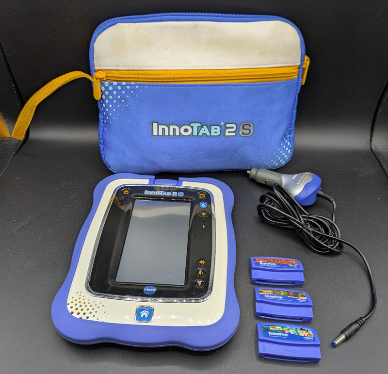 Vtech InnoTab 2 S Learning System + 3 Cartridges, Case, bag & car adapter