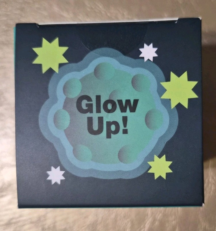 J'ADORE SUPER DUPER SQUISHY GLOW IN THE DARK BALL GREEN 2 INCH NIB gallery