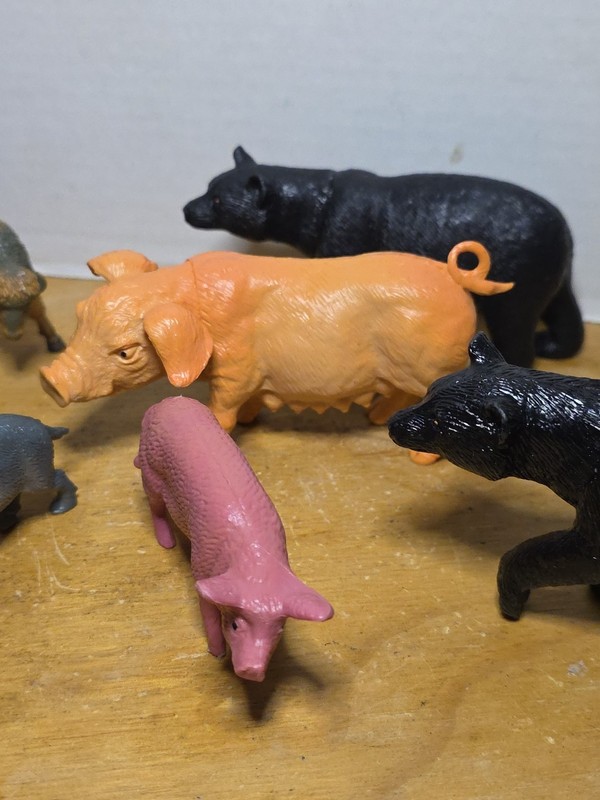 Assorted Lot 12 plastic Animals Farm Toys Figures Figurines Mixed Variety gallery