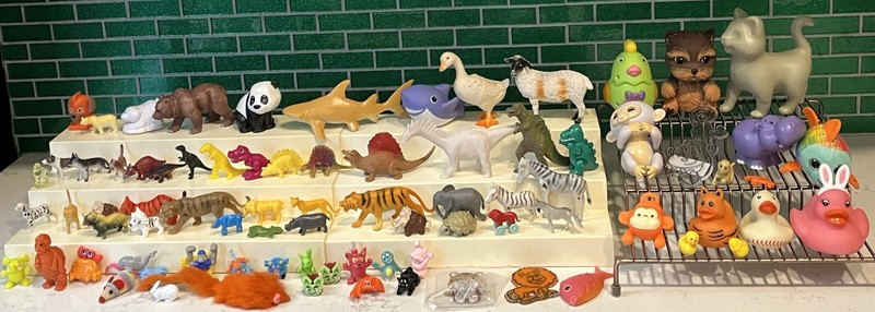 Huge Lot of 75+ Animal Figurines Toys – Dinosaurs Jungle Ocean Farm Forest Tales