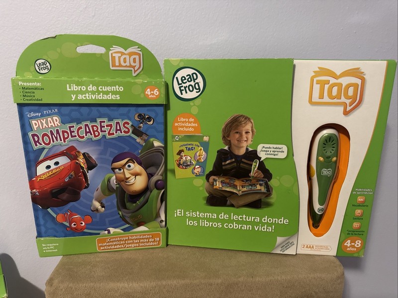 Leap Frog Tag Reading System – Toy Story Storybook & Handheld Device