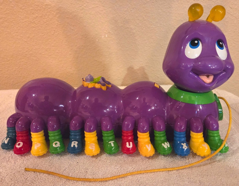 2001 Leap Frog Alphabet Pal Purple Caterpillar Letters Music Works Tested Clean