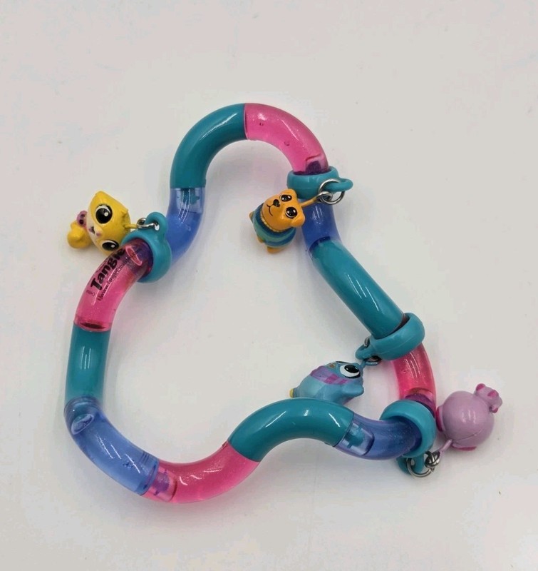 Tangle Pets Fidget Toy – Blue/Pink Sparkle Liquid segments with 4 Animal Charms