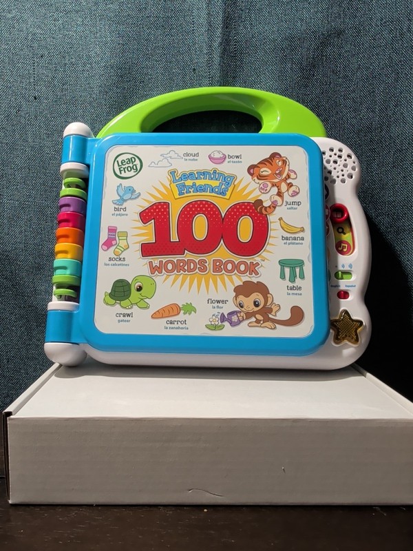 LeapFrog Learning Friends 100 Words Book | Bilingual English Spanish Toy
