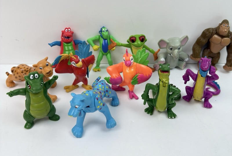 RFC Rainforest Cafe Toy Lot 12 3.25″ Animals Bird PVC Action Figure 2000 Jungle