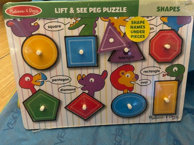 Melissa & Doug Lift & See Peg Wood Puzzle – Shapes – New Free Shipping