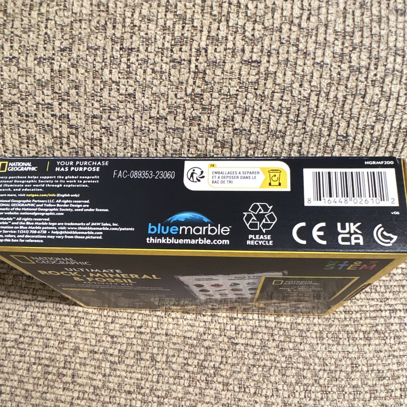 National Geographic Ultimate Rock, Mineral & Fossil Activity Kit NGRMF200 gallery