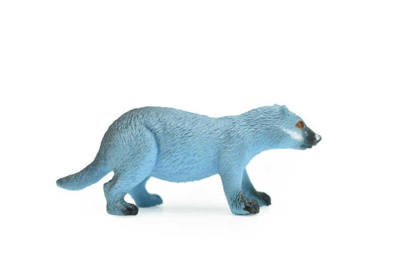 Badger, Very Nice Plastic Animal, Educational, Gift, 2 1/2 ” CWG107 B237