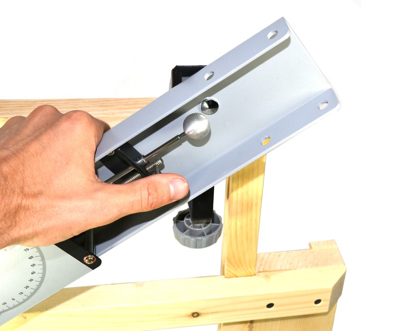 Eisco Labs Spring Loaded Projectile Launcher Kit for the Study of Kinematics - gallery