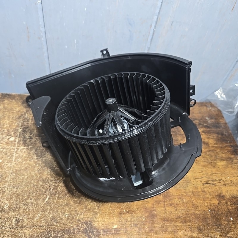 HVAC Heater Blower Motor Assembly Replacement for BMW Vehicles – X5 2007-2014,