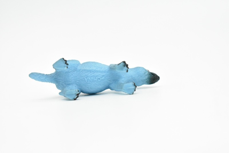 Badger, Very Nice Plastic Animal, Educational, Gift, 2 1/2 " CWG107 B237 gallery