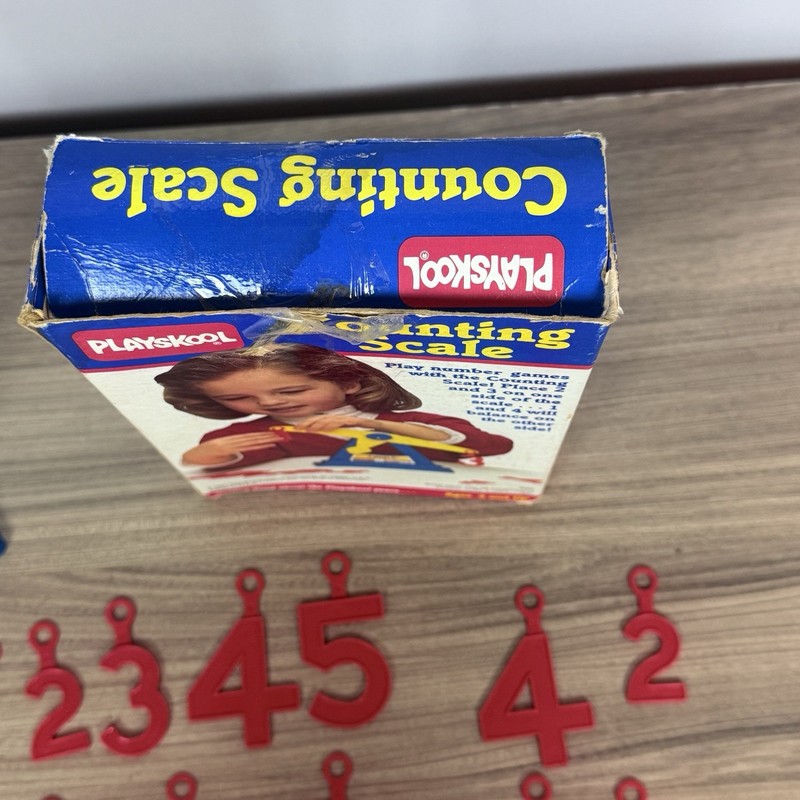 VTG 1987 Playskool Counting Scale Adding & Subtracting Box & 13 Numbers VIDEO! gallery