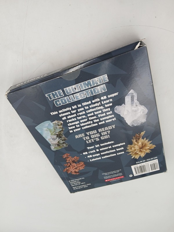 Scholastic Ultimate Rocks & Minerals Collection Kit 48 Stone Samples Box Wear gallery