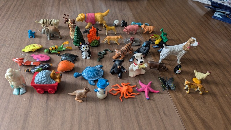 Lot of 45 Figurines Toys Animals, Reptiles, Fish Some Vintage