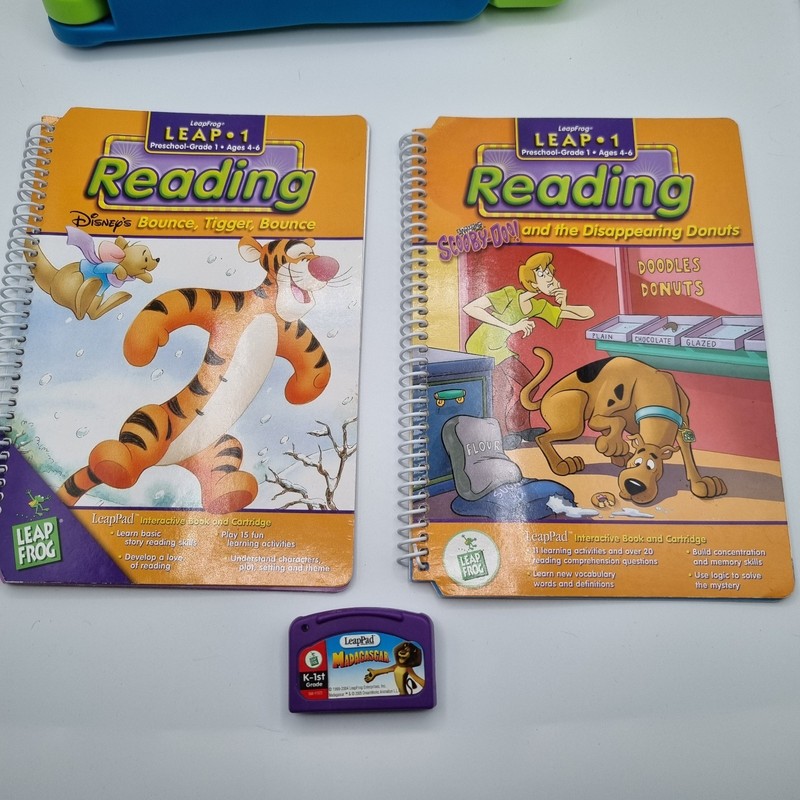 LeapFrog LeapPad Learning System w/booklets missing cartridges gallery