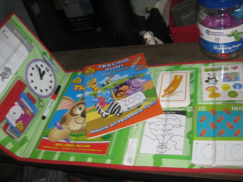 Kid O Magnatab Alphabet & Numbers Tracing Magnetic Sets Plus Xtra Learning Item gallery