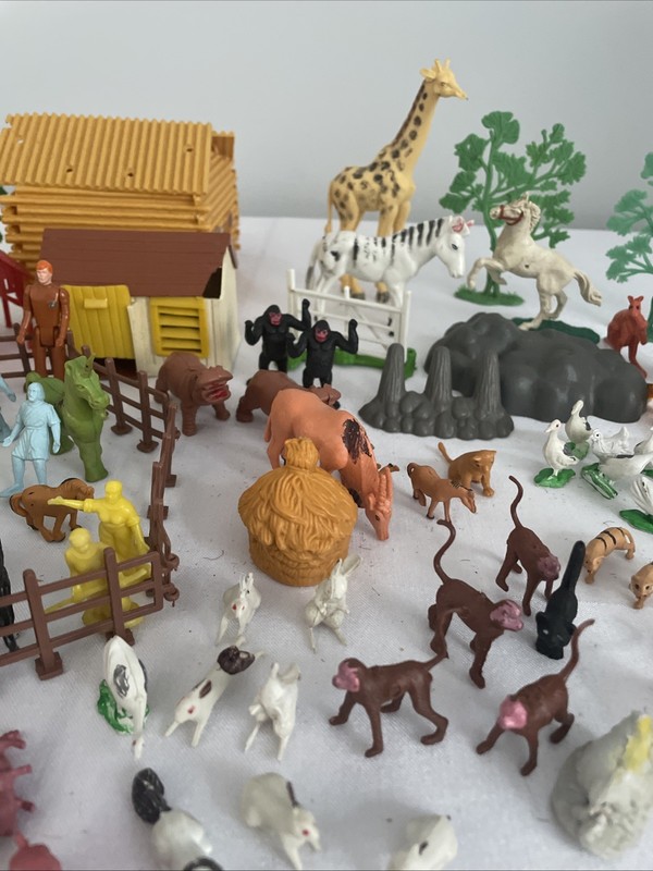 VTG Animal Figures Lot Mixed Farm, Zoo, Others! Trees, People.. All Sizes!! gallery