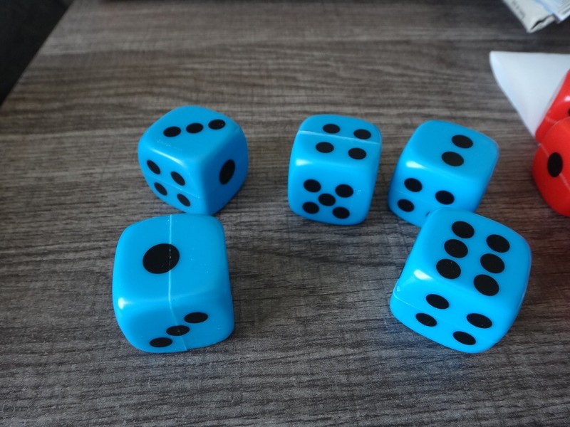 5 Blue & Black 1″ Square Hollow Hard Plastic Dice use for Games Math Counting
