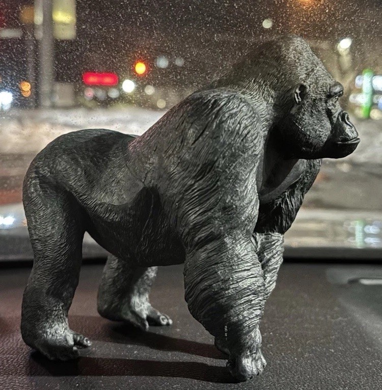 Safari LTD Silverback Gorilla Large Figurine Retired 2007 Ape Animal gallery