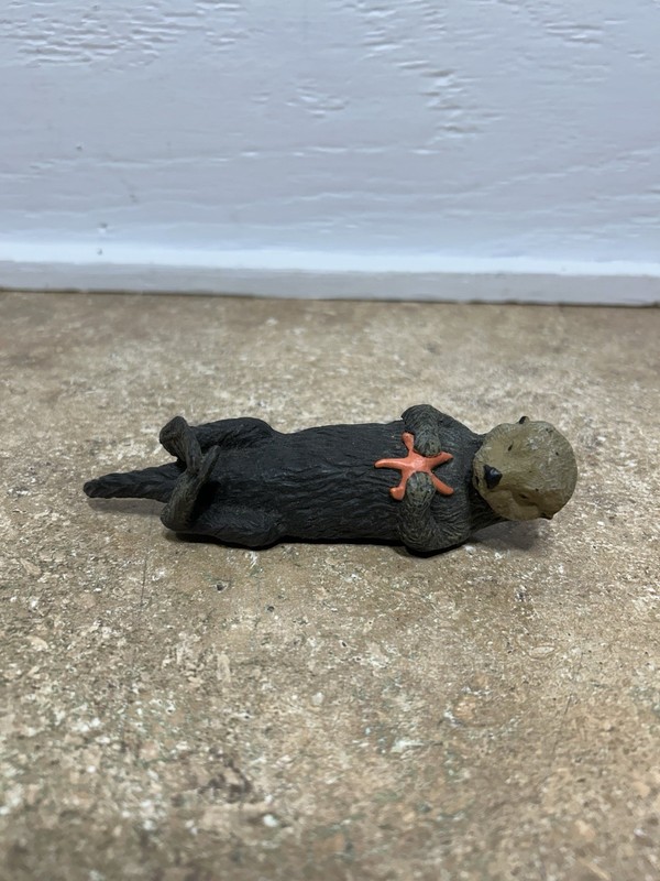 Safari Ltd. Sea Otter Figure With Starfish 2003 Marine Mammal
