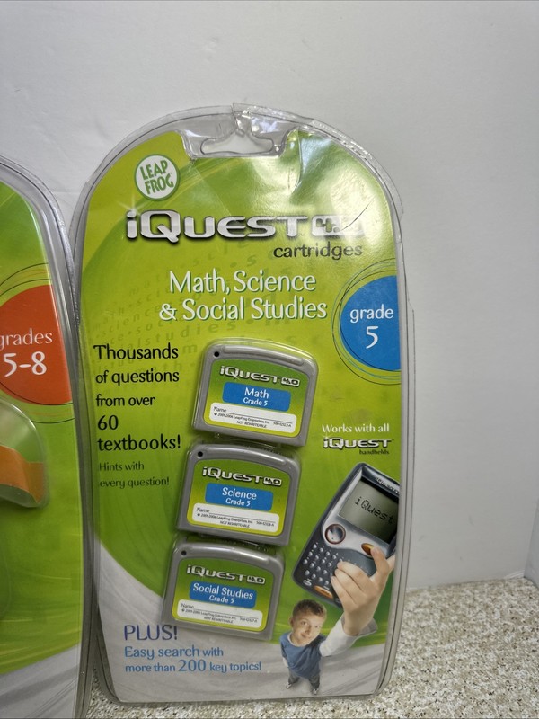 LEAP FROG iQuest 4.0 Handheld Grades 5-8 W/2 Sealed Cartridges Packs NOS Sealed gallery