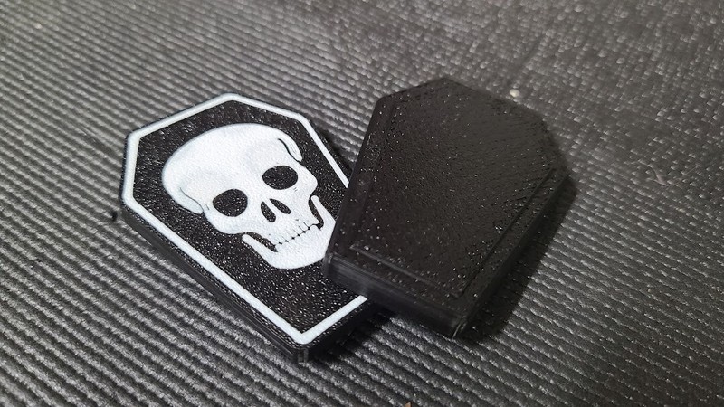 Tektonix – Sliding Magnetic Fidget Toy – TOMBSTONE HALLOWEEN SPECIAL EDITION