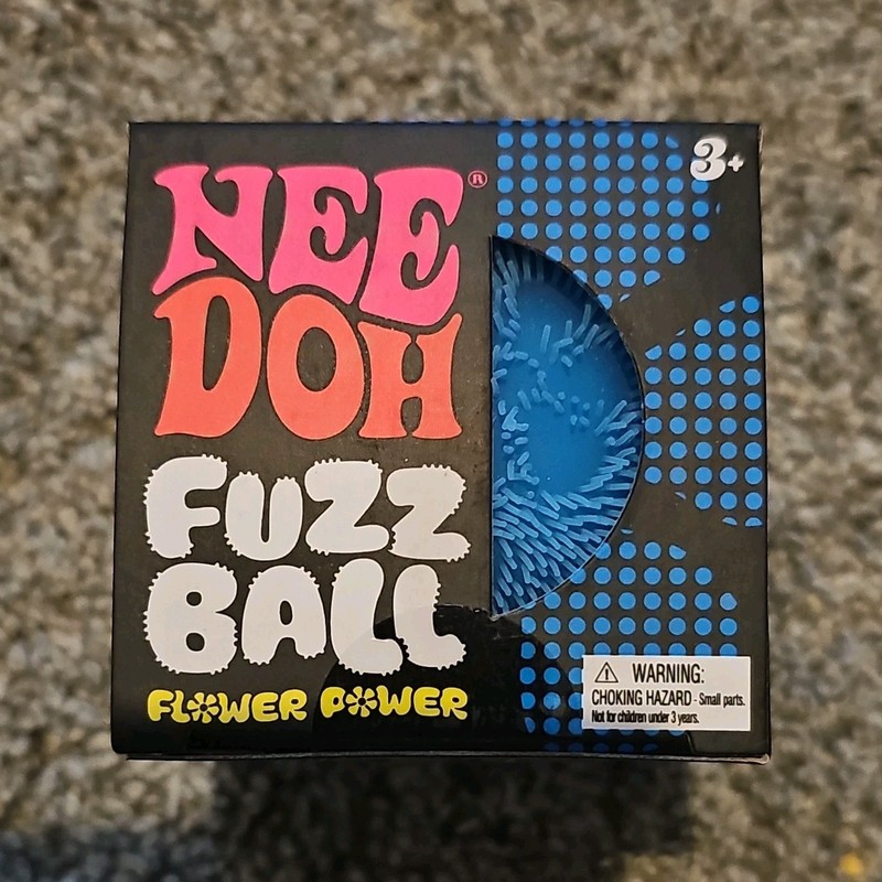 Nee Doh Fuzz Ball Flower Power Blue Squeeze Toy 26052HY Ages 3-4 Years 3 & Up