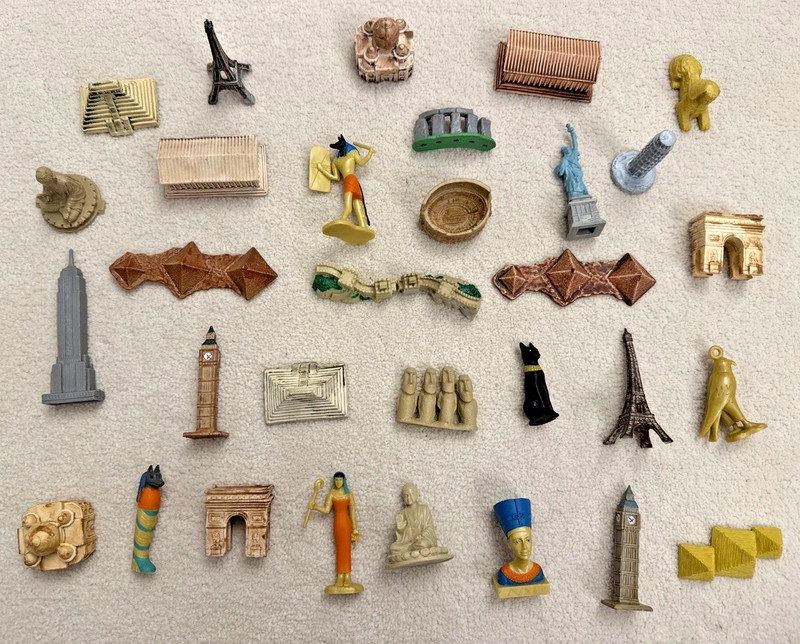 Safari Ltd / Safari Limited large random lot of world landmarks / misc
