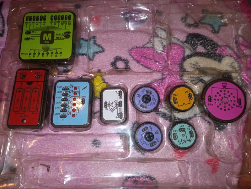 SmartLab Toys Smart Circuits Games & Gadgets Electronics Lab Kit