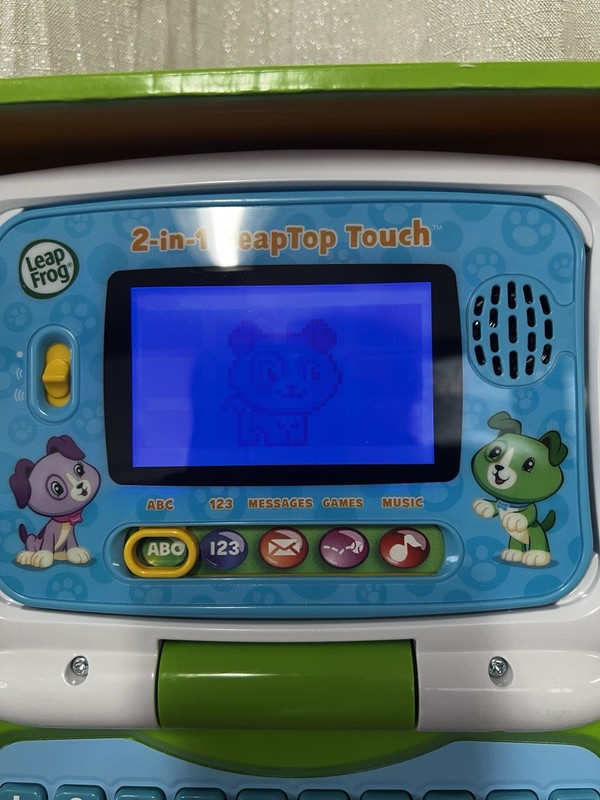 LeapFrog 2-in-1 LeapTop Touch (80-600900) gallery