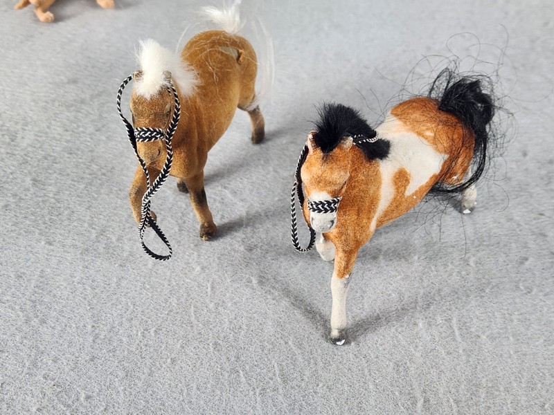 Lot 21 Animal Figures Farm Zoo Horses Mixed Papo Mojo Collectible + Generic Toys gallery