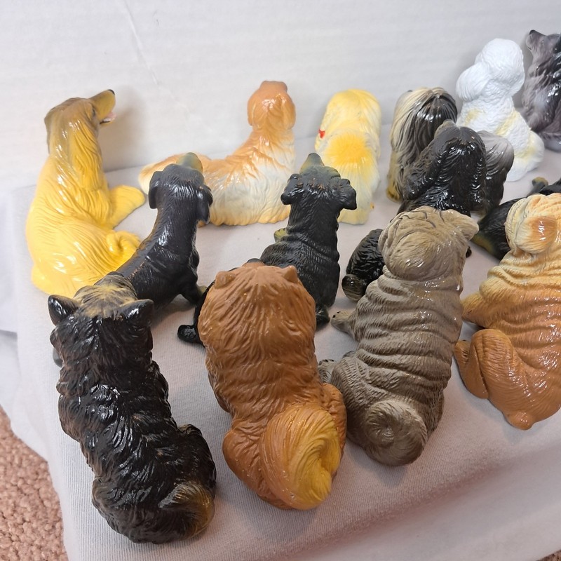 Lot Of 18 Vintage New Ray Dog Figures Mixed Canine Dog Breeds PVC Toys 1980s gallery