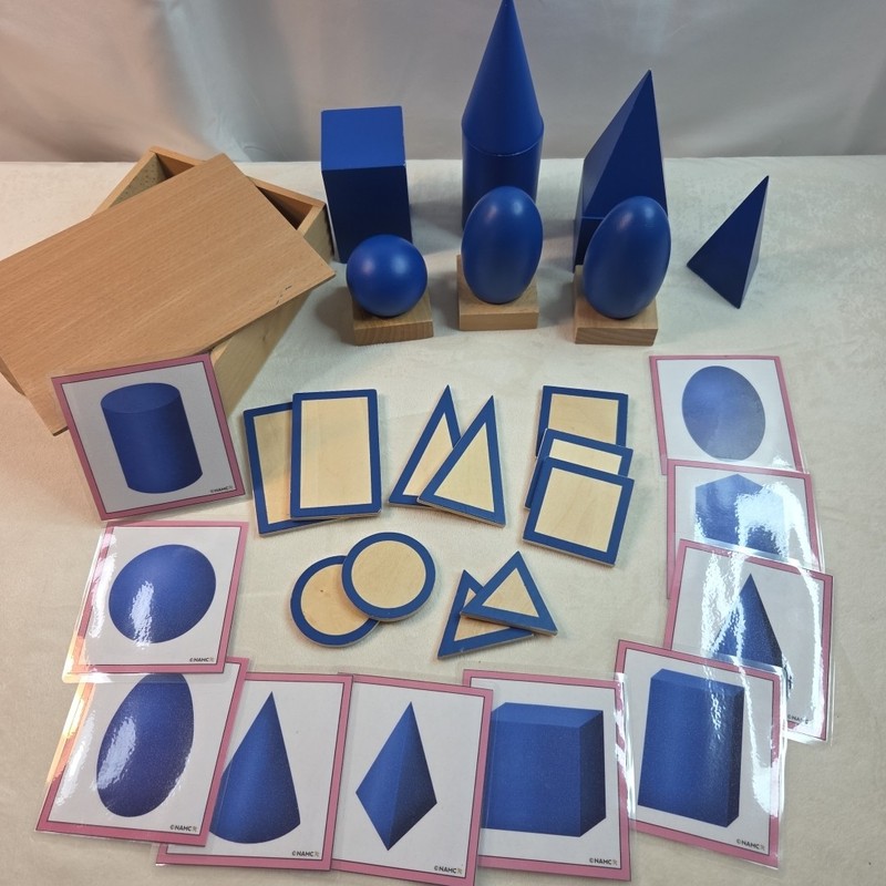 Montessori Geometric Shapes 3D & 2D Solids Wooden Toys Math Games Homeschool
