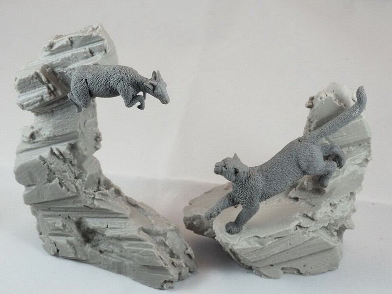 CIX 1/20, 90mm Scale Snow Leopard VS Bharal