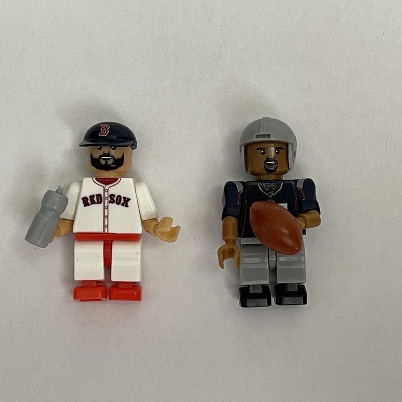 K’nex Sports Baseball Football Figures Replacements Add-on Parts Lot of 2